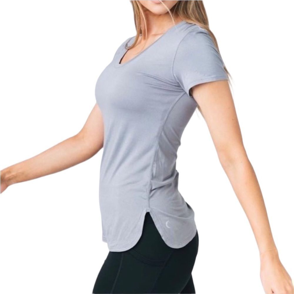 ZYIA Activewear Perfection Side Slit Tee Shirt